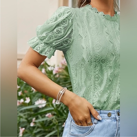 Simplee Puff Sleeve Keyhole Back Lace Blouse SMALL Green Feminine Coquette Fairy - Picture 4 of 14